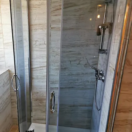 Zimmervervietung Bei Lachajczyk Apartman *