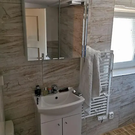 Zimmervervietung Bei Lachajczyk